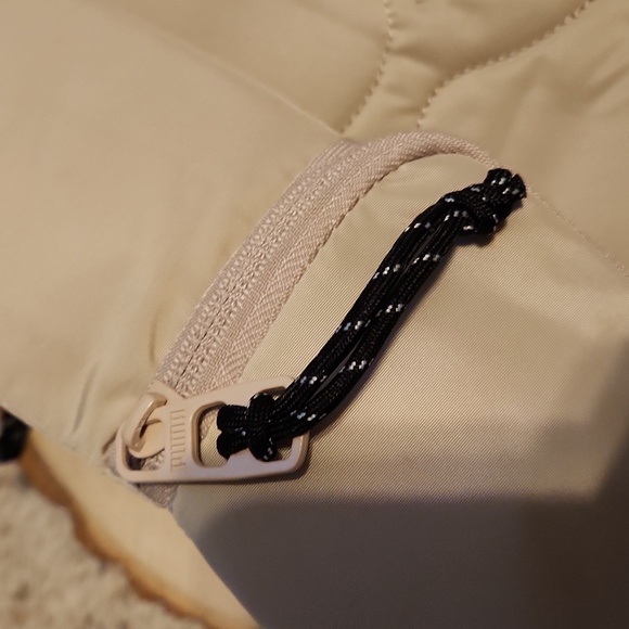 Puma Beige Color Myraid Sling Handbag NEW - Picture 6 of 12